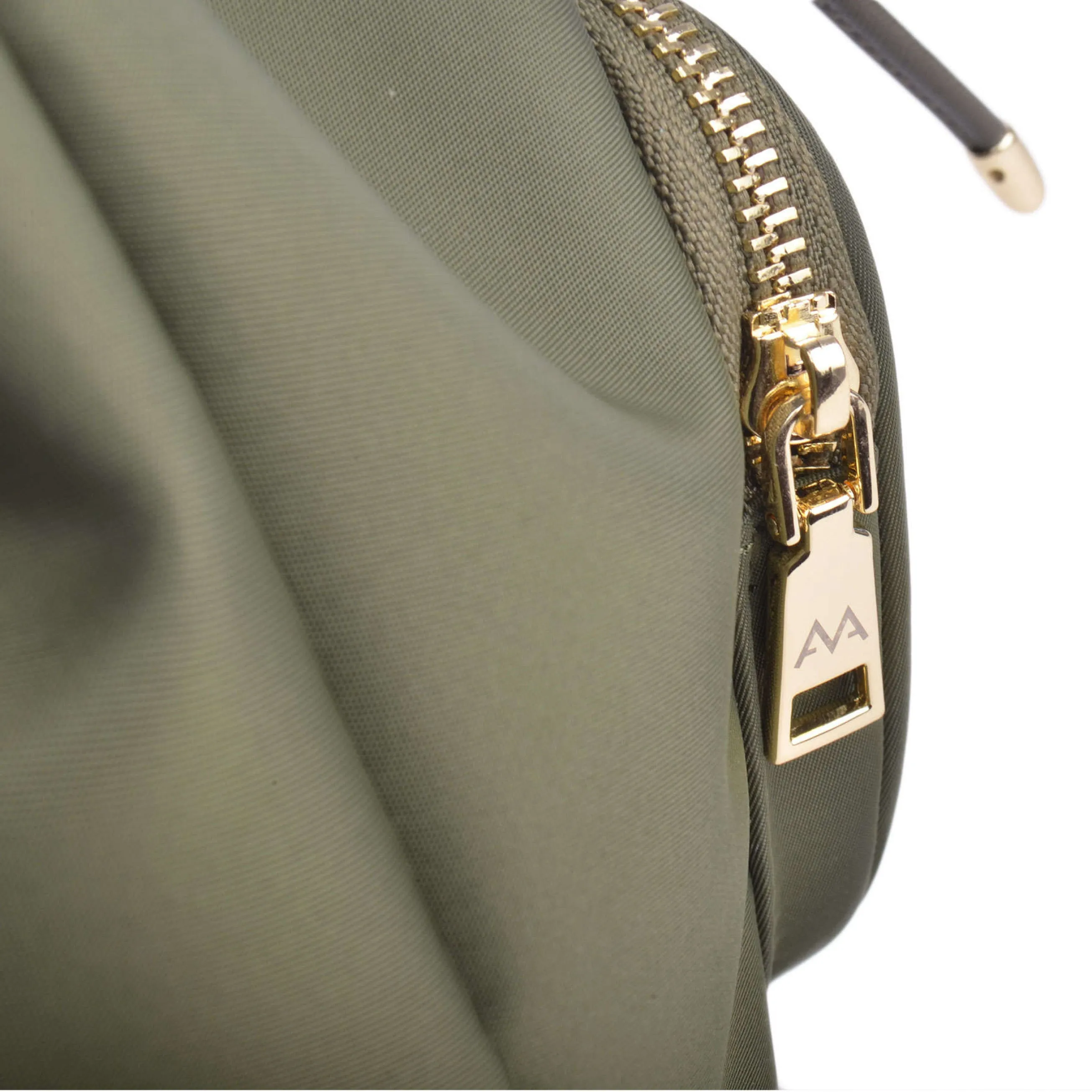 Betinna Bucket Bag