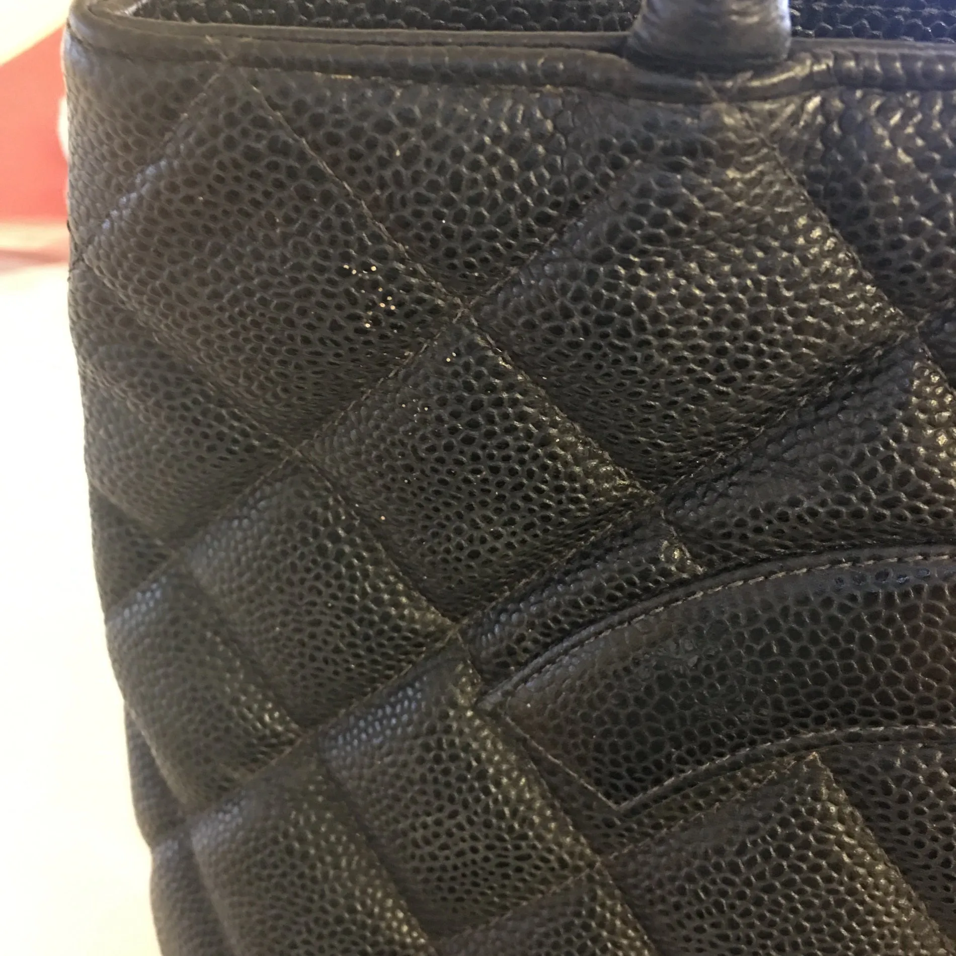 CHANEL Medaillon Handbag in Black Leather