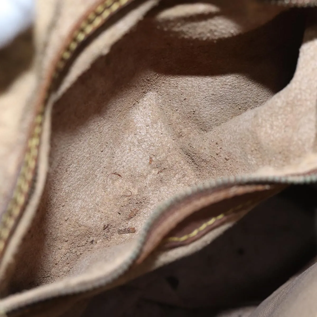 Trendy Inspired Louis Vuitton Monogram Bucket Gm Shoulder Bag M42236 Lv Auth Bs17699