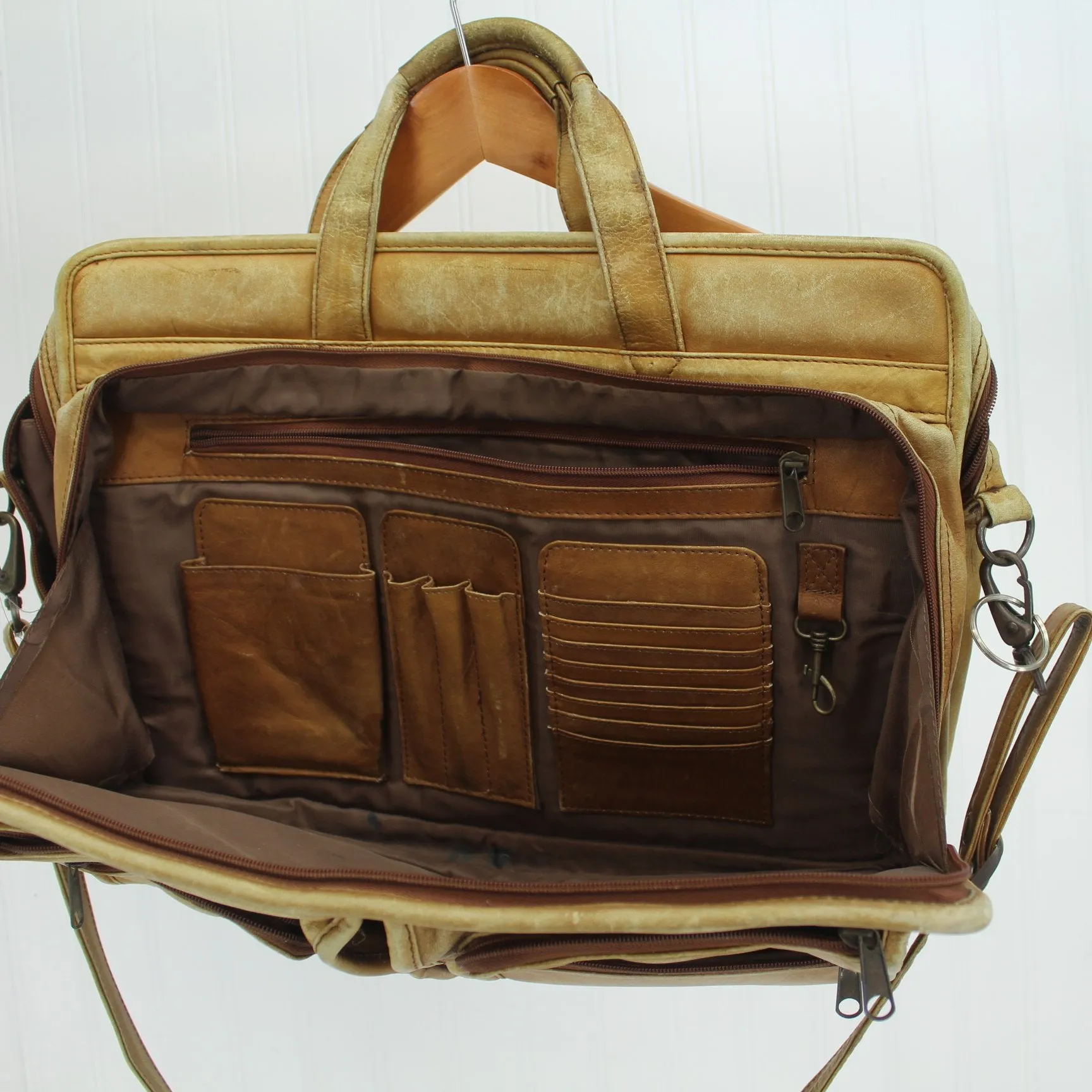 Vintage Shabby Older Leather Briefcase Laptop TLC Conditioner Needed